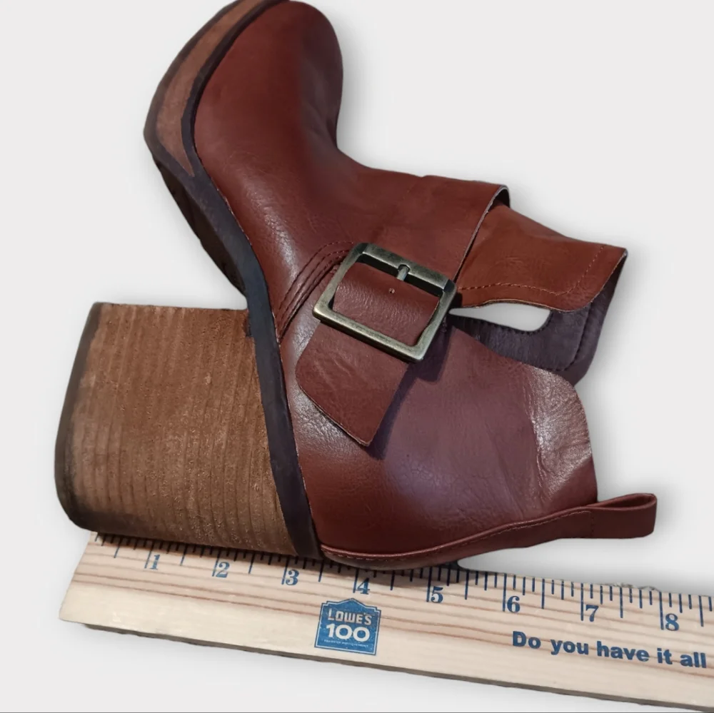 🤎KORKS KARI BOOTIES WOMEN'S SIZE 10 BROWN HEEL SIDE BUCKLE SQUARE TOE BO - Picture 4 of 9
